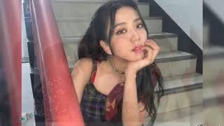 Jisoo Jennieyi Görünce Ağladı?