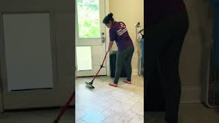 pregnant also work 🥰#fyp #housecleaning #annascleaningservice #limpez...