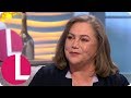 Kathleen Turner Used a Full Can of Hairspray Every Day to Play Chandler's Dad in Friends | Lorraine