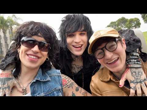 Jake, Johnnie & Barry Compilation Video!