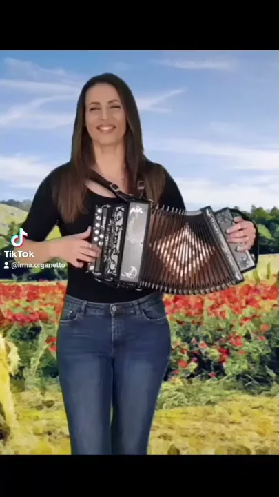 TikTok MARIETTA (Tarantella) IRMA DI BENEDETTO - Organetto Abruzzese Accordion #short