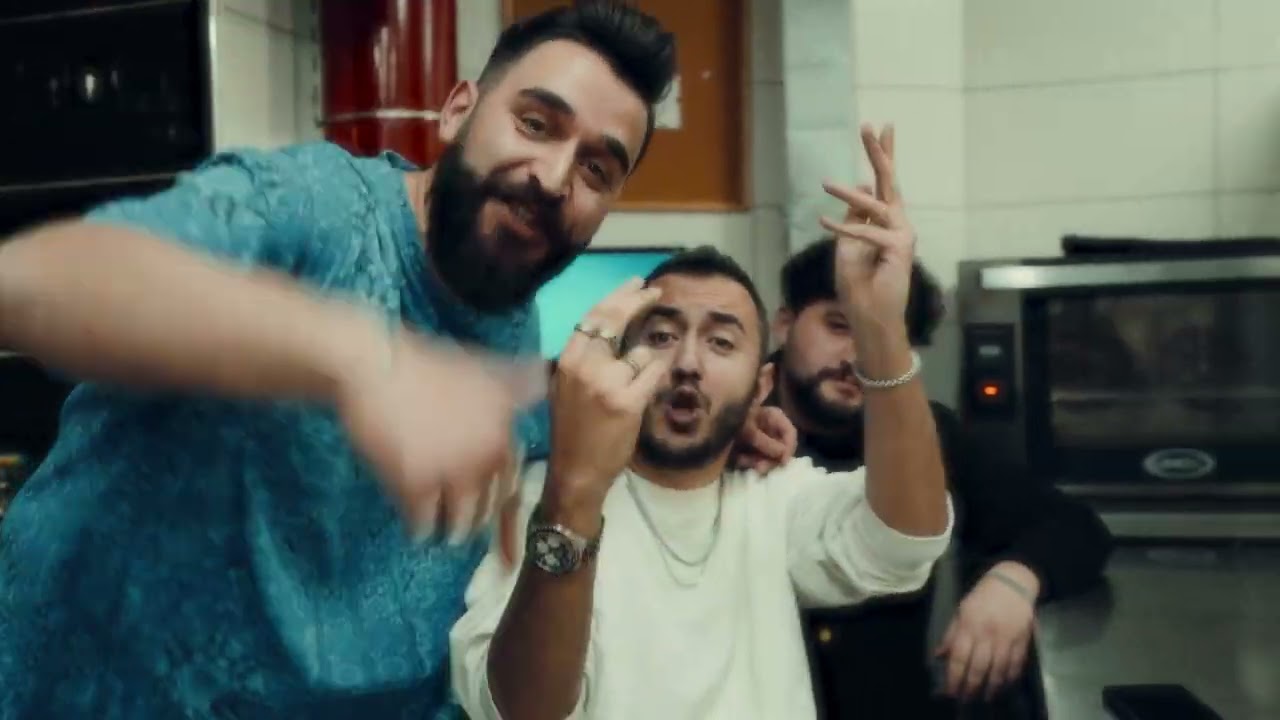 PRE808 - FİLM (Official Music Video) adlı videoyu YouTube'da izle PRE808 - FİLM (Official Music Video) adlı videoyu YouTube'da izle