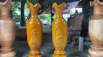 Cặp lục bình gỗ xà cừ 1m60 đục tứ quý phun màu vàng. Hàng của chị Thảo về Yên Bái siêu VIp