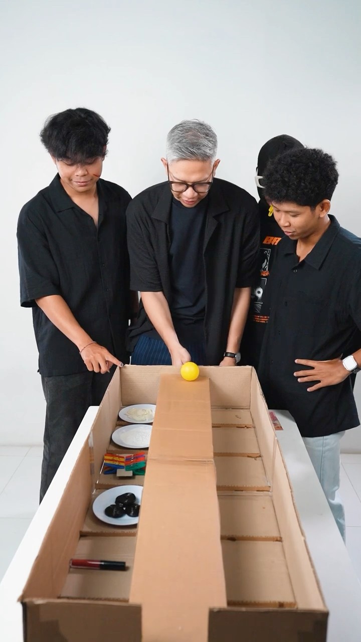JANGAN JATUH DI TEMPAT YANG SALAH!!