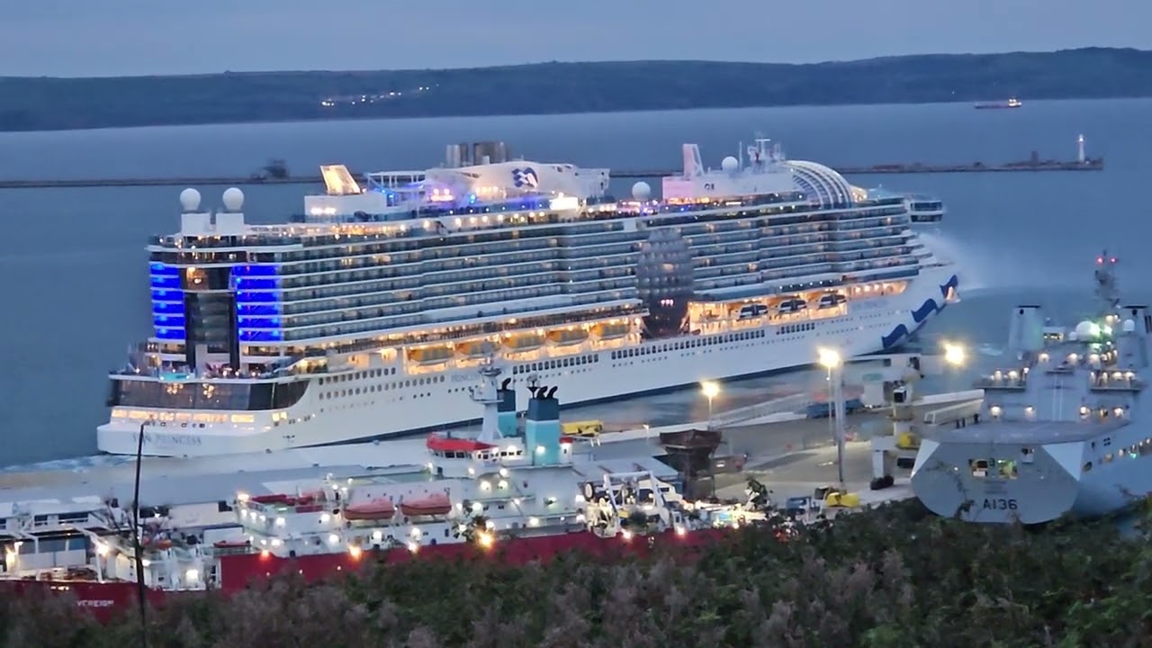 Sun Princess departing Portland Port  ( Tuesday 24th September  2024 )  with tug Rupert Best