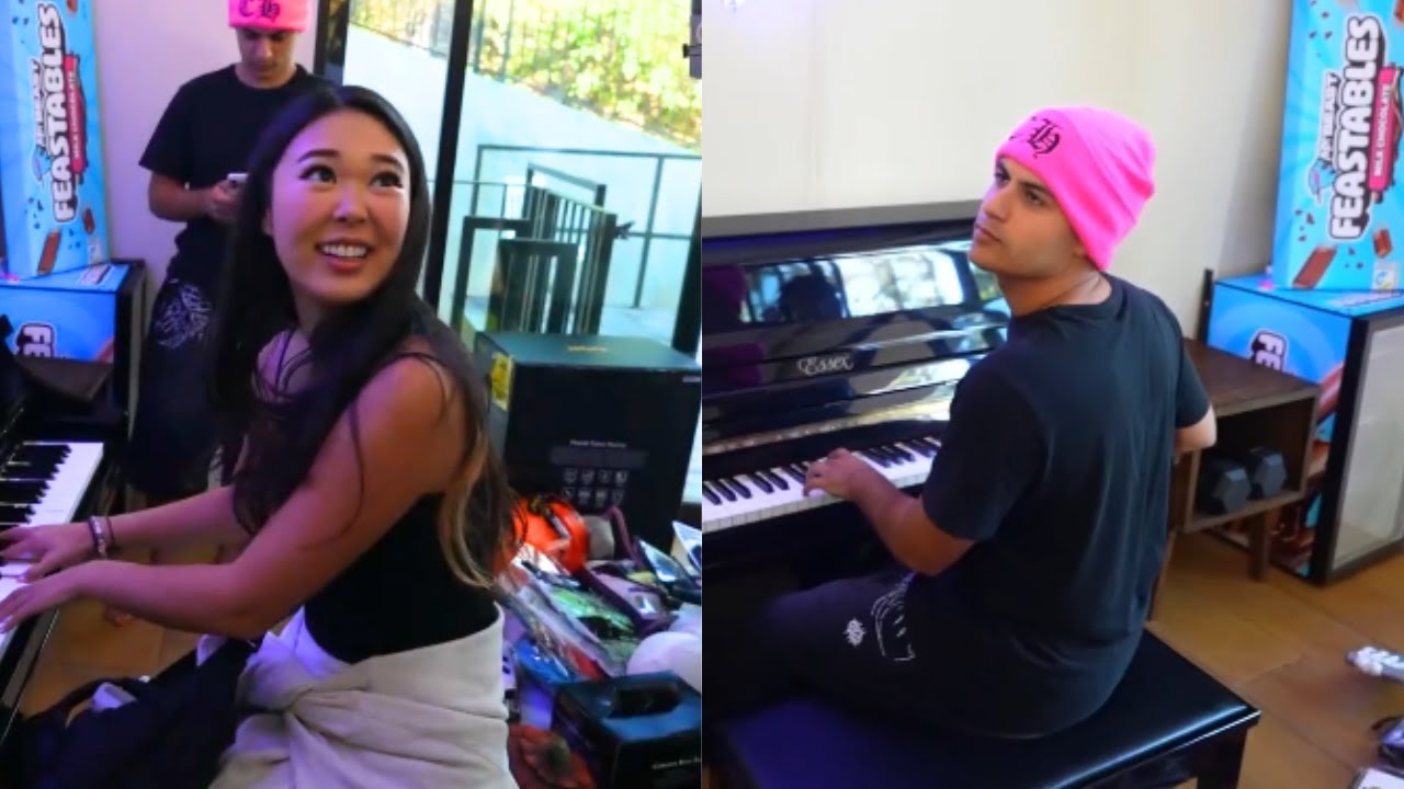 Реакция FaZe на битву пианистов ExtraEmily и StableRonaldo..