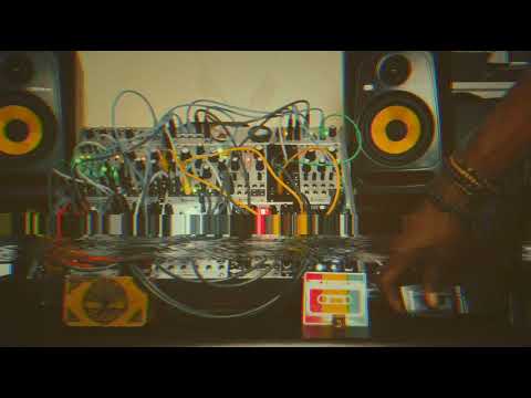 Our Past Is Fabric / eurorack modular ambient / orbitalpatterns & voyager 3