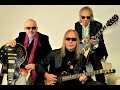 Capture de la vidéo Os Três Guitarristas  - Entrevista (Sergio Hinds, Luiz Carlini E Nuno Mindelis)