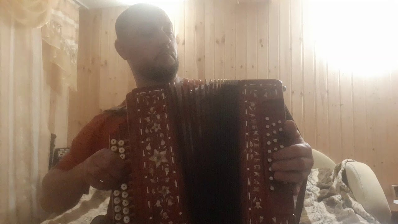 От людей на деревне не спрятаться. - YouTube