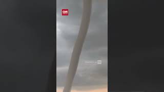 Detik Detik Munculnya Tornado Di South Dakota