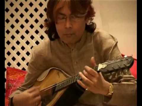 Raga Charukeshi. Maharishi Gandharva Veda Concert by Sugato Bhaduri, Mandolin & Om-Prakah, Tabla