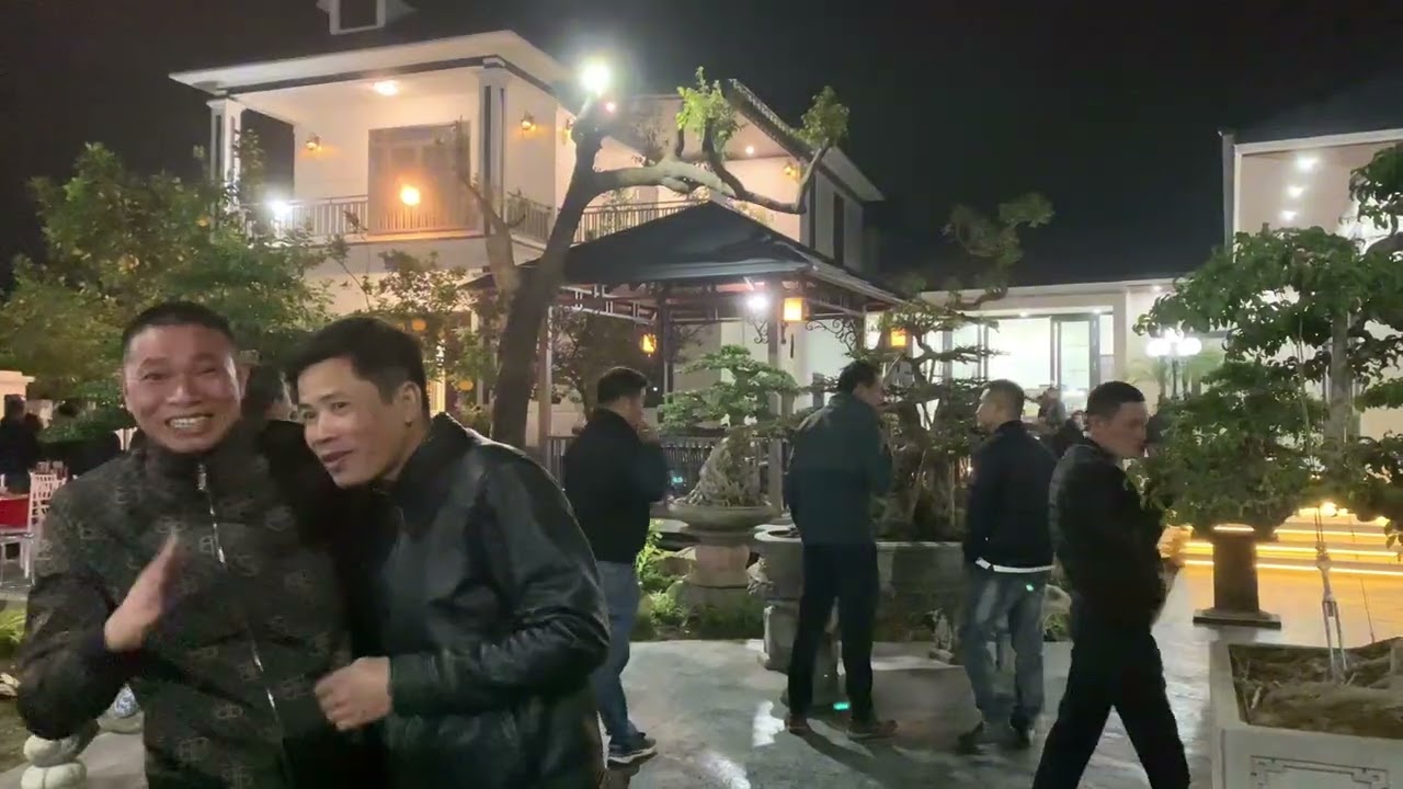 Vụ nổ cây tại tư gia anh Kiên Chu- Mễ Sở.