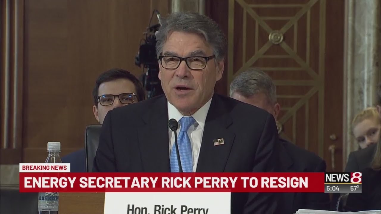 Energy Secretary Perry tells Trump he plans on resigning - YouTube