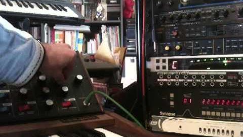 Voyager XL strange pitch tune change in volume/decay (issue)