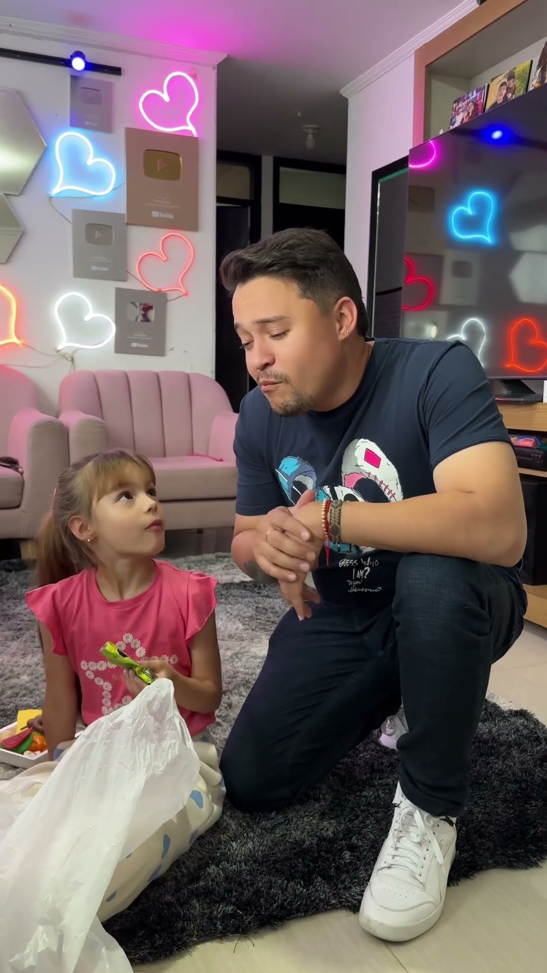 Kendall me dio un dulce muy ácido #humor #cosasdefamilia #comedia #humorfamiliar #comedy