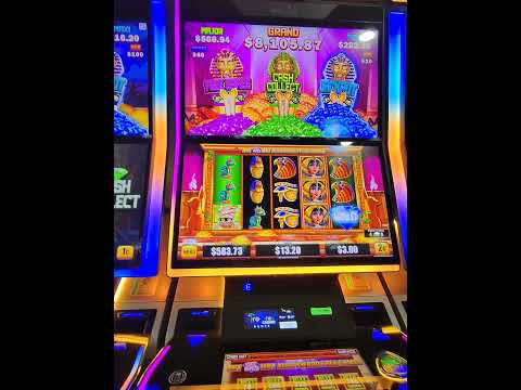 Teddy Davis Jr Sings “Everyday People” with His Band at the Silver Sevens Casino @ Teddy Davis Jr
