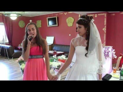 Брату на свадьбу текст. Слова песни сестра. Текст песни брату на свадьбу. Песня сестре на свадьбу видео. Песня сестре на свадьбу текст.