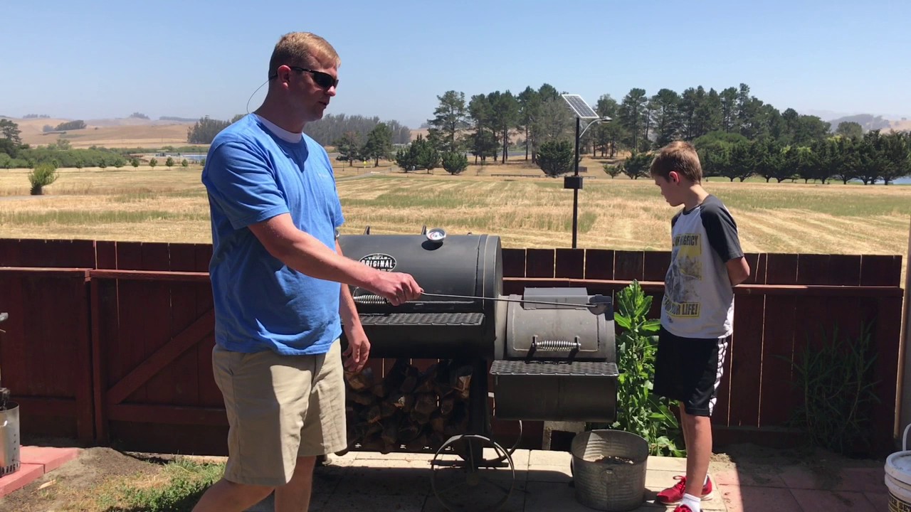 Bbq Smoker Texas Original Barbq Pit Review Youtube