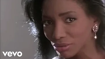 Stephanie Mills - (You're Puttin') A Rush On Me