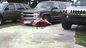 Flybarless V450D01 in a 450 Coast Guard A109 scale fuselage.wmv