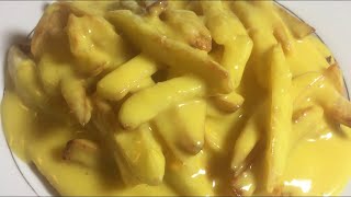 طريقة عمل صلصة الجبنة / وإضافتها علي البطاطس المحمرة/cheese fries/للشيف ايمن حسن.