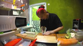 Роллы (TimeLaps) Cafe InJir, Севастополь(, 2015-07-28T15:26:04.000Z)
