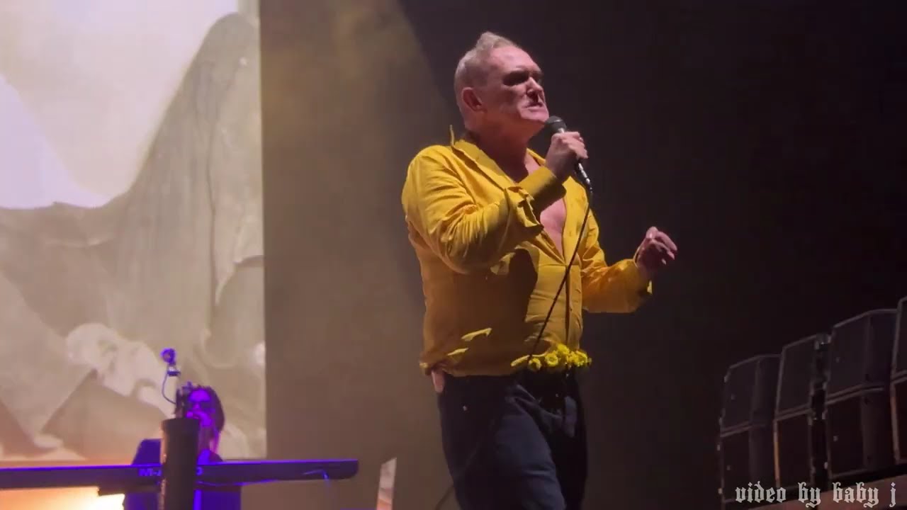 Morrissey-SUEDEHEAD-Live @ Zenith, Lille FR, March 4, 2026 #TheSmiths #Moz