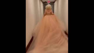 Stan twitter: Billie Eilish running to Beyonce's basement to rescue Sia