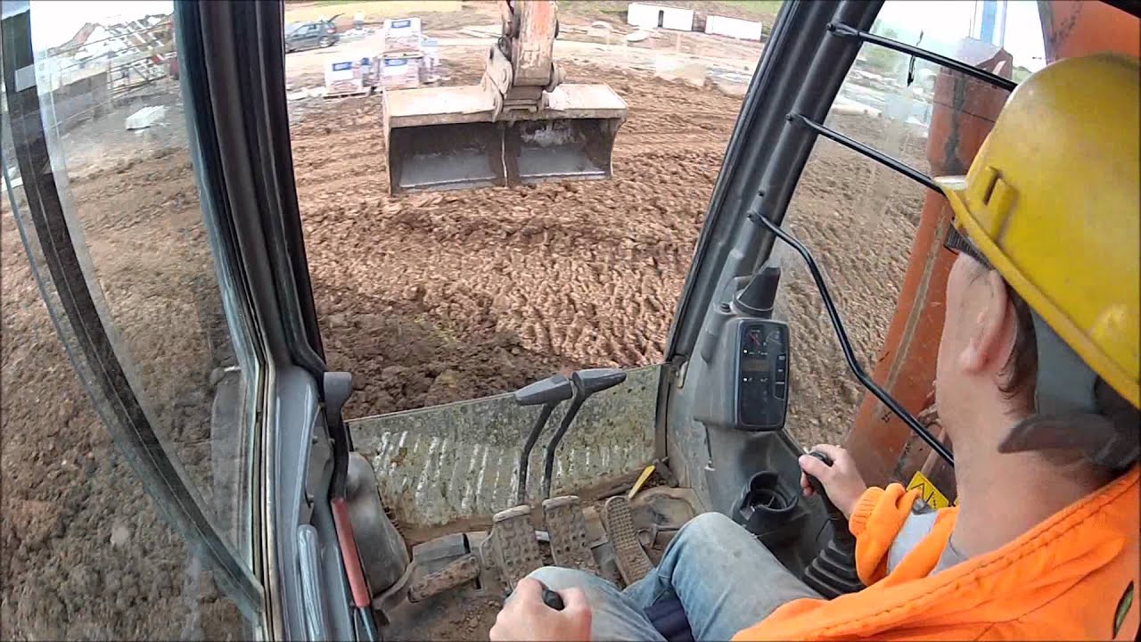 Hitachi 130 zaxis excavator