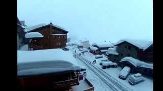 Skiing in val thorens Easter 2013