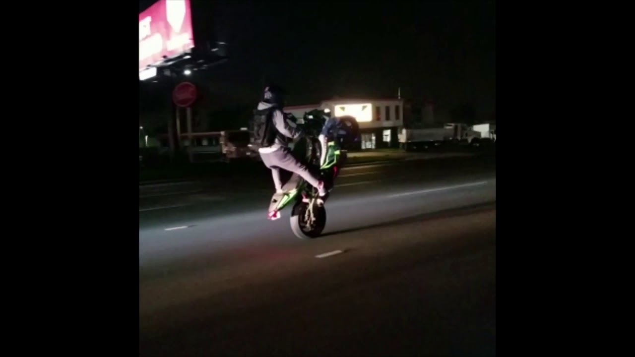 Stunt Pablotasss , Wheelie Wednesday San Diego YouTube