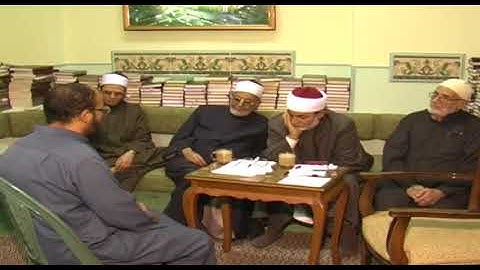 من توجيهات الشيخ عبدالحكيم عبداللطيف شيخ عموم المقارئ المصرية رحمه الله بإحدى مسابقات القرآن - 7