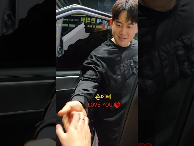 가끔씩은 멋져 #부부 #남편 #주유소 #추천 #쇼츠 #웃긴 #웃긴영상  #멋짐 #츤데레