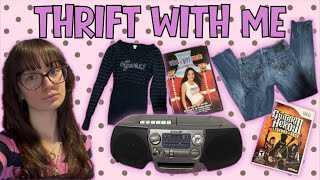 Thrifting Like Its The 2000S Thrift With Me & Haul