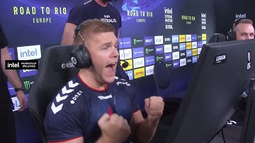 blameF won this 1v3 pistol clutch! 🔫