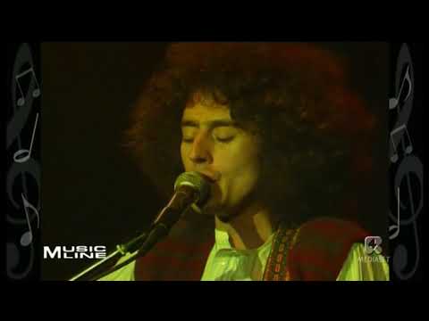 Angelo Branduardi in Concerto - Gennaio 1982 - YouTube