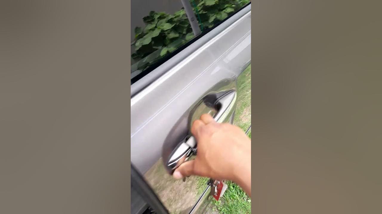 2012 Toyota sienna sliding door problem - YouTube