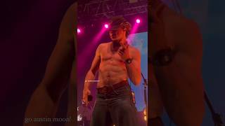 Ross Lynch - Nobody Knows - live in Huntington