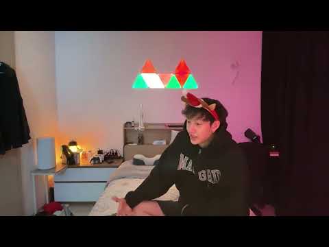 Bang Chan explains lyrics of Connected | Chan's Room 🐺 Ep. 189