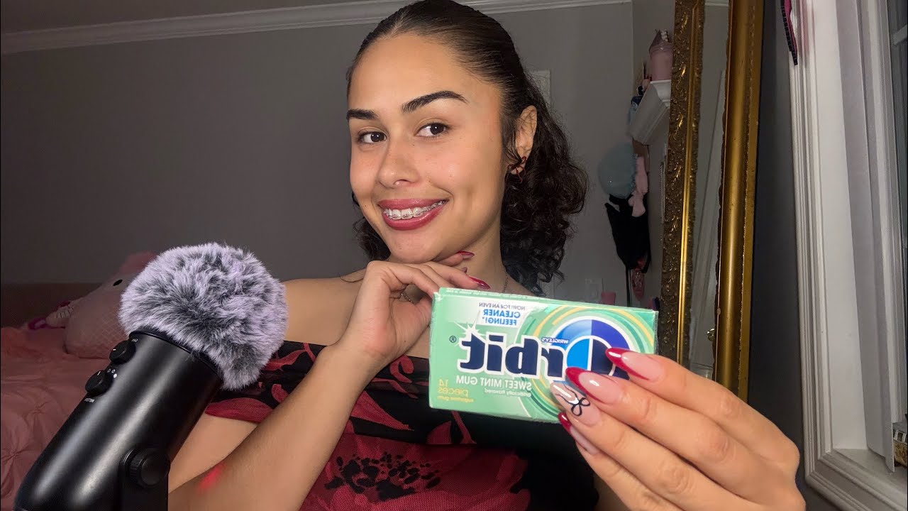 asmr : gum chewing + show and tell