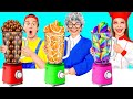 Ik vs Oma Koken Uitdaging | Geweldige Hacks En Trucs GoFun Challenge