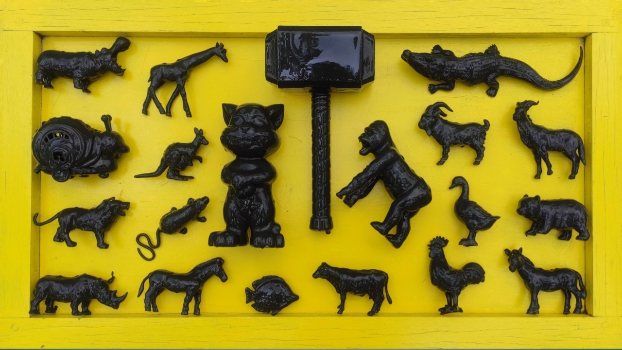 Animals Cow, Duck, Goose, Chicken, Elephant, Lion, Chimpanzee, Crocodile, Rhinoceros