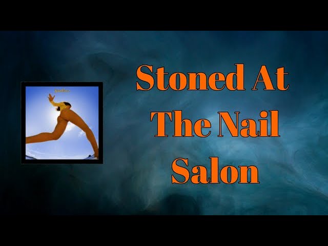 Lorde - Stoned at the Nail Salon (Lyrics)