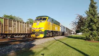 Metra 90 CNW unit at Elmhurst, IL