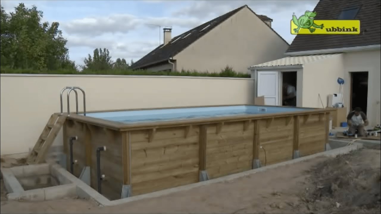 Le montage complet d'une piscine bois rectangulaire UBBINK - YouTube
