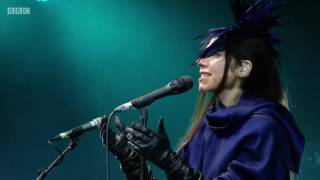 PJ Harvey - Dollar Dollar [Live]