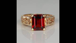ESTATE - 10K Yellow Gold Emerald Cut Garnet Ring 3cts