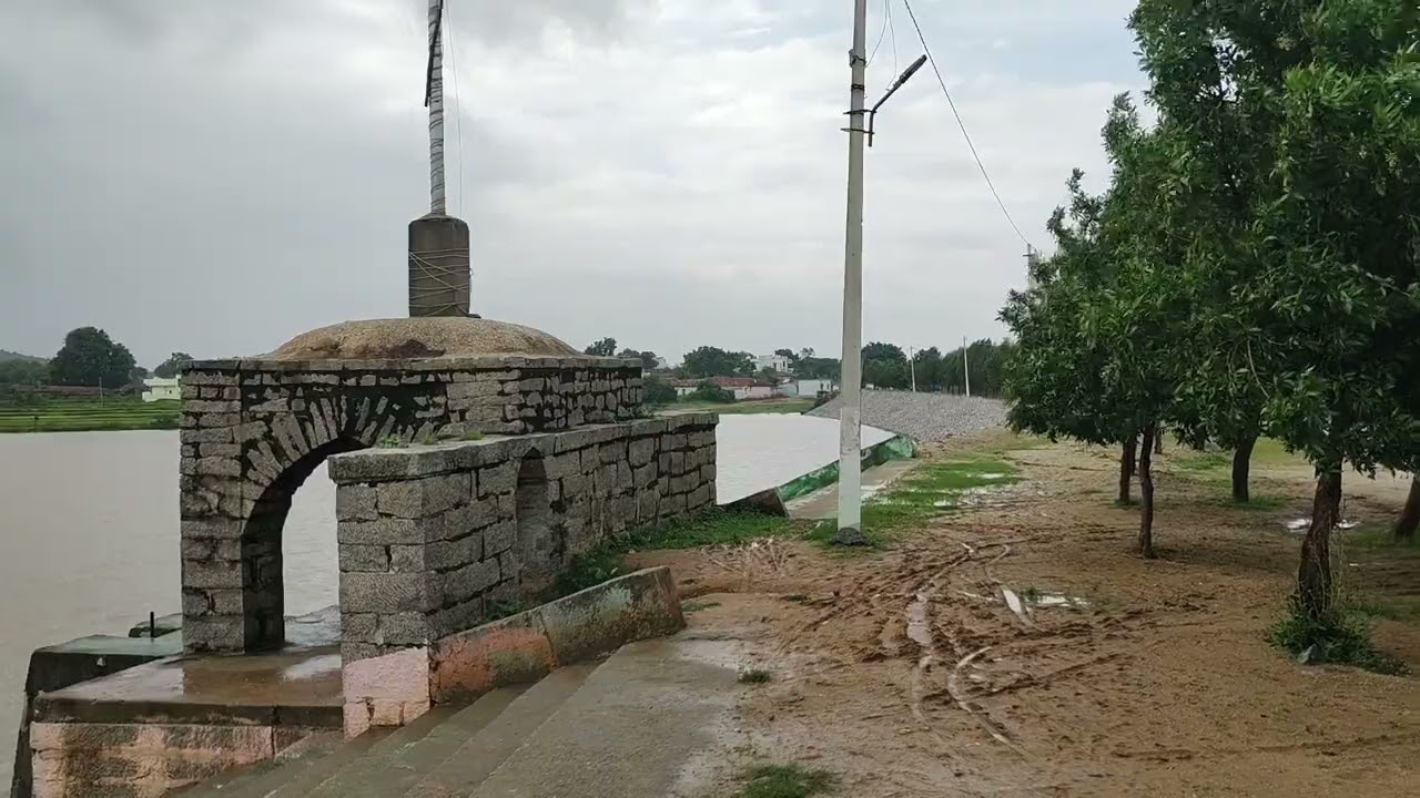 beutiful scenary in rainy season | mini tank bund | salute stories |