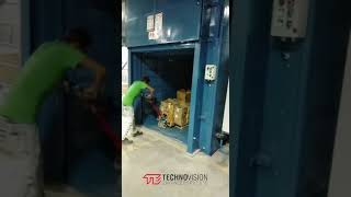 Vertical Reciprocating Conveyors (VRC)