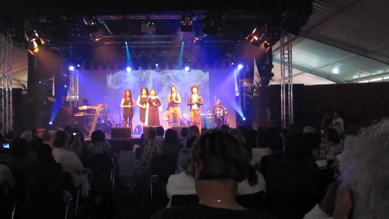 Maluku All Stars Band - Hena Masa Waya/Beta Berlayar Djau (Live @ Tong Tong Fair 2011)